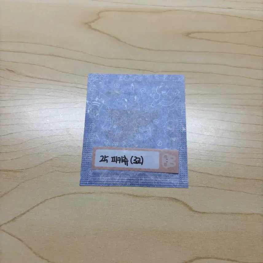[BUNJANG] Pokemon 30th Anniversary Ttibsseal Pikachu / [피카츄] 포켓몬 시즌5 30주년 띠부씰