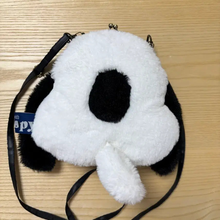 [BUNJANG] Universal Studios Japan Limited Edition Snoopy Coin Purse Bag / 유니버셜스튜디오 재팬 한정 usj 스누피 가마구치 가방 스누피 가방
