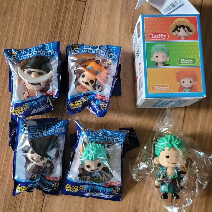 [BUNJANG] One Piece Figure &amp; Block Keyring Bundle Set / 5개일괄)원피스키링 에이스키링 미호크키링 조로키링 조로피규어 원피스블럭