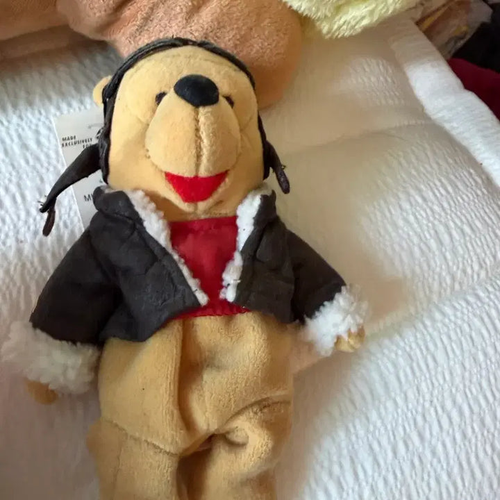 [BUNJANG] Vintage Winnie the Pooh Plush Set (2) / 빈티지 푸우 인형 두마리 세트