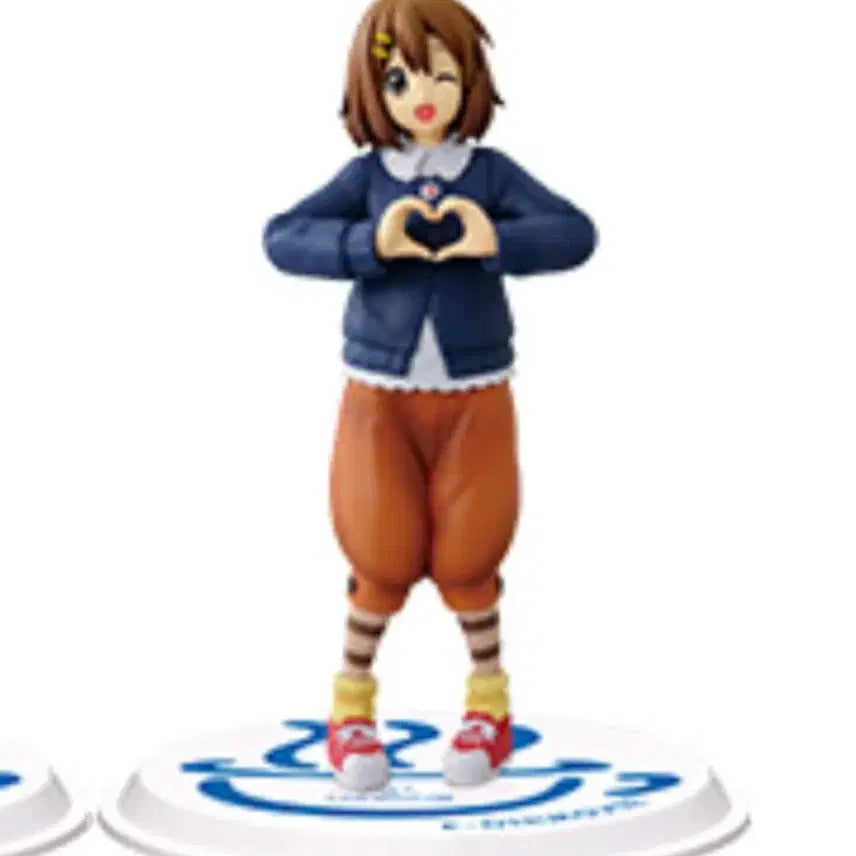 [BUNJANG] K-ON! Yui Hirasawa London DXF Figure / 케이온 히라사와 유이 런던 dxf 피규어