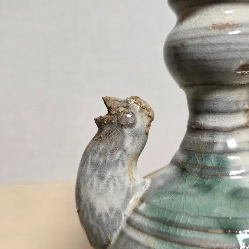 [BUNJANG] Vintage Celadon Porcelain Rooster Vase / 빈티지 청자 닭 장식 주병