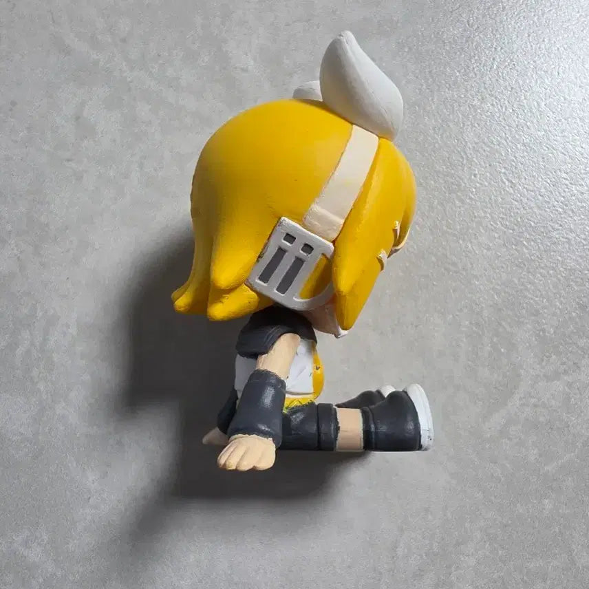 [BUNJANG] Vocaloid Project Sekai Kagamine Rin Gacha Figure / 보컬로이드 프세카 카가미네 린 가챠 피규어