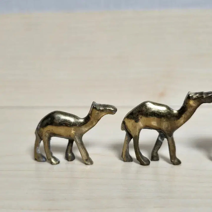 [BUNJANG] Brass Camel Ornament Set (4 Pieces) / 황동 낙타 장식 4종 세트