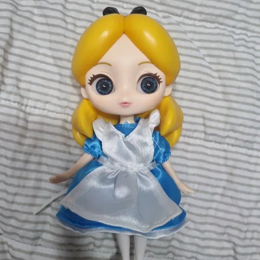 [BUNJANG] Alice in Wonderland Ball-Jointed Doll / 앨리스 피규어 쿠이쿠이 인형 이상한 나라의 앨리스 구체관절 구관