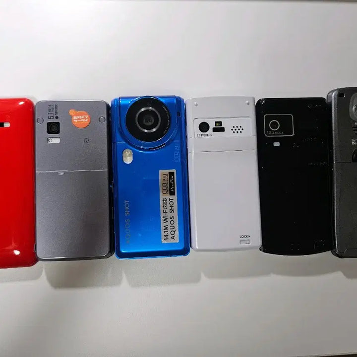 [BUNJANG] Vintage Cell Phone Mockups (Docomo, Sharp, etc.) / 빈티지 휴대폰 목업폰 (docomo, sharp 외)