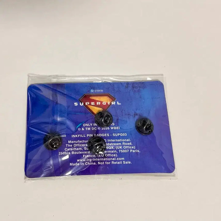 [BUNJANG] Supergirl Pin Badge / 슈퍼걸 핀뺏지