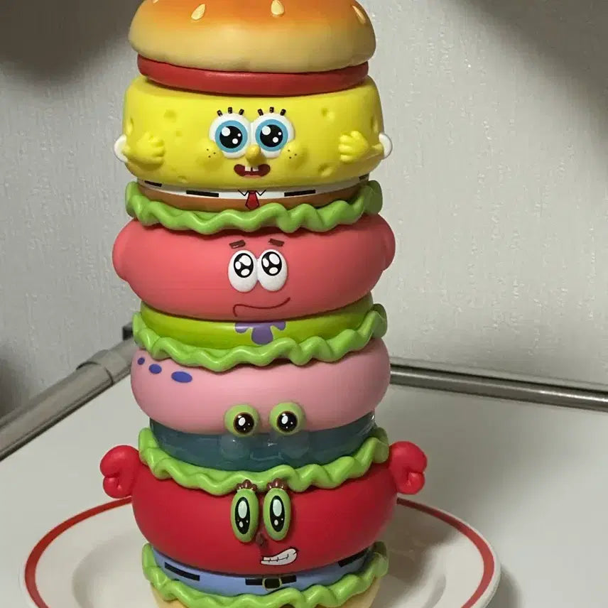 [BUNJANG] Pop Mart SpongeBob SquarePants Hamburger Mood Lamp Figure Set / 팝마트 스폰지밥 팝마트 스펀지밥 피규어 스펀지밥 무드등 스펀지밥 햄버거