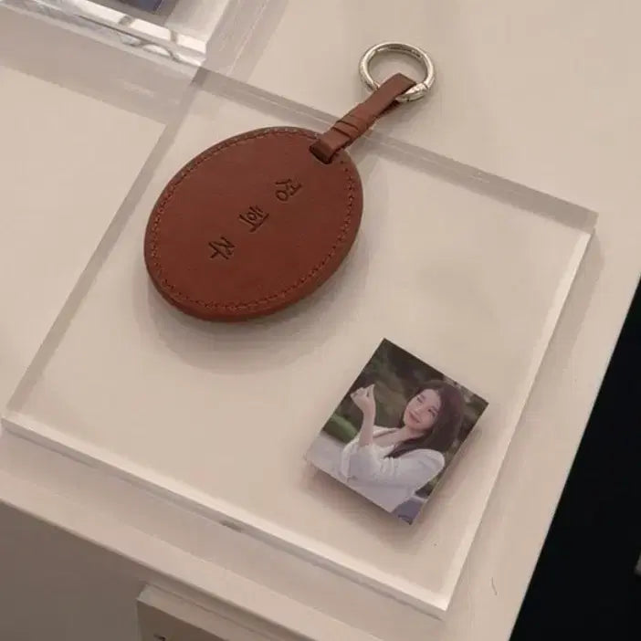 [BUNJANG] IU 21st Century Grand Army Wife Popup Store Name Tag &amp; Special Gifts Bundle Set / 21세기 대군부인 팝업 아이유 성희주 굿즈 엠디