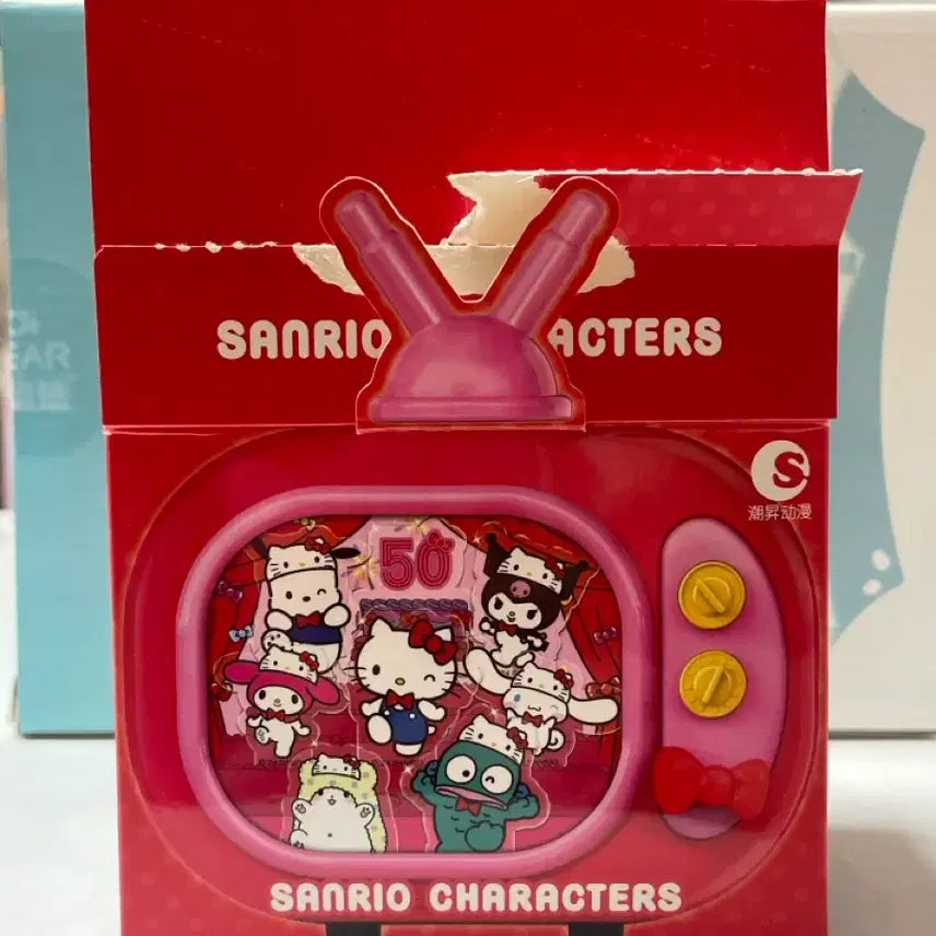 [BUNJANG] Sanrio Characters Hello Kitty 50th Anniversary Limited Edition Figure / 산리오 캐릭터즈 헬로키티 50주년 기념 한정판 키티