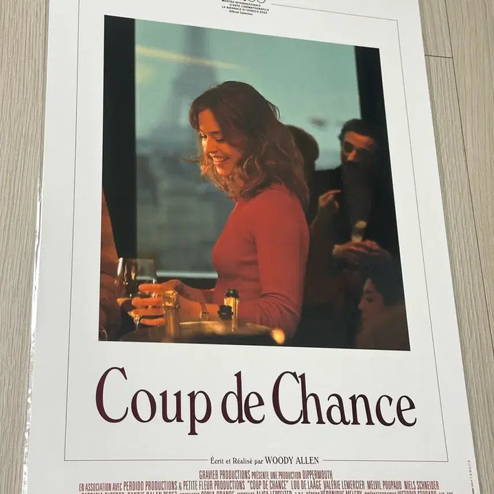 [BUNJANG] Artgraphy Lucky Day in Paris Movie Poster Set (A3) / [아트그라피]영화 럭키 데이 인 파리 아트그라피 포스터(A3)2종일괄