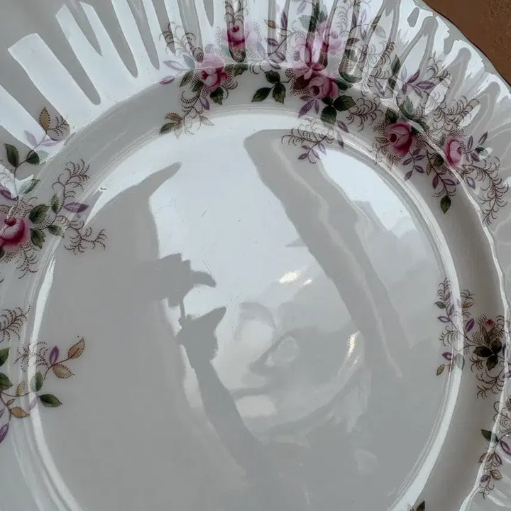 [BUNJANG] 1961 Royal Albert Lavender Rose Salad Plate / 1961년 영국 로얄알버트 라벤더 로즈 샐러드접시