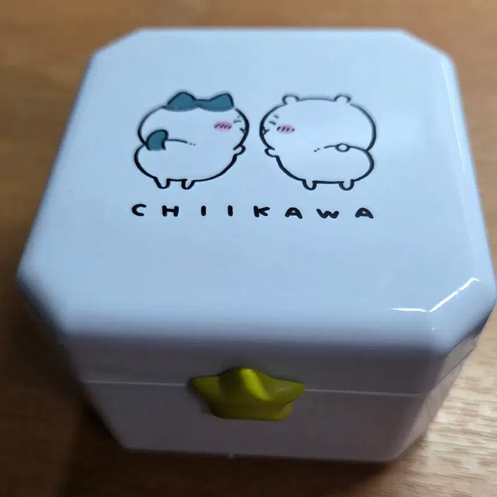 [BUNJANG] Chiikawa Racco (Sea Otter) Toy Shop Miniature Gacha / 먼작귀 치이카와 랏코(해달) 토이샵 미니어처 가챠