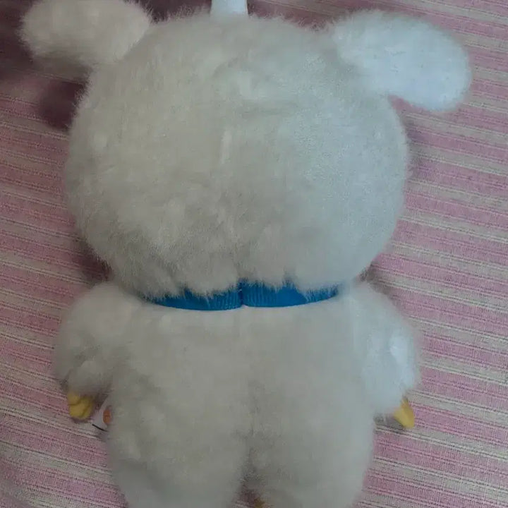 [BUNJANG] Crayon Shin-chan Shiro (Snowy) Plush Costume Keychain / 짱구 라부부 흰둥이 인형탈 코스튬 키링 판매