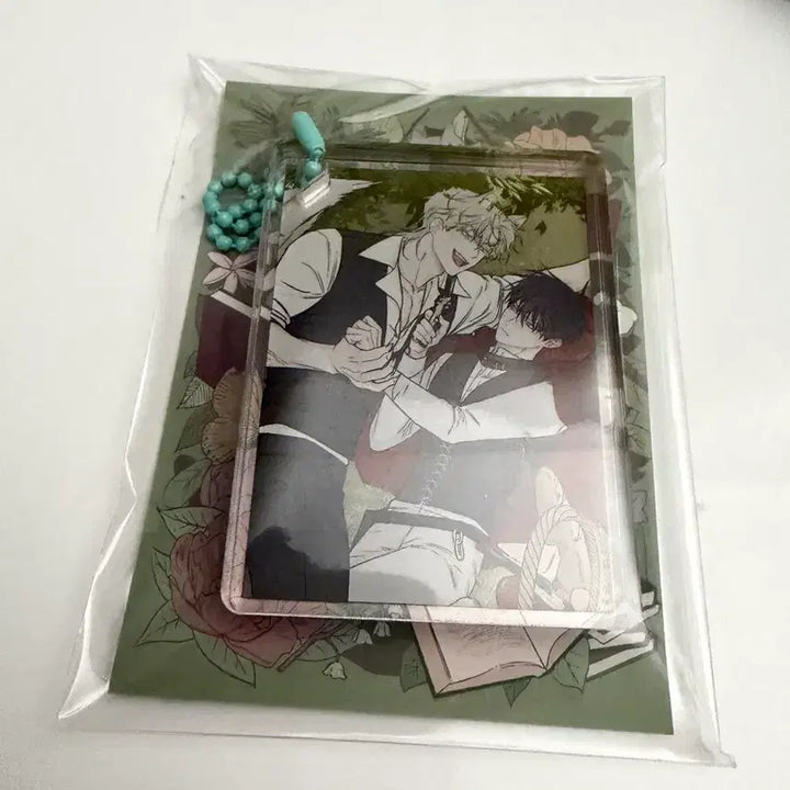 [BUNJANG] Mulgaebam "The Night of the Tide" Popup Goods Poster &amp; "Maerchen" Fairytale Book Block Keychain Bundle Set / 물가의밤 물밤 팝업 굿즈 포스터&amp; 메르헨 동화책 블록 키링