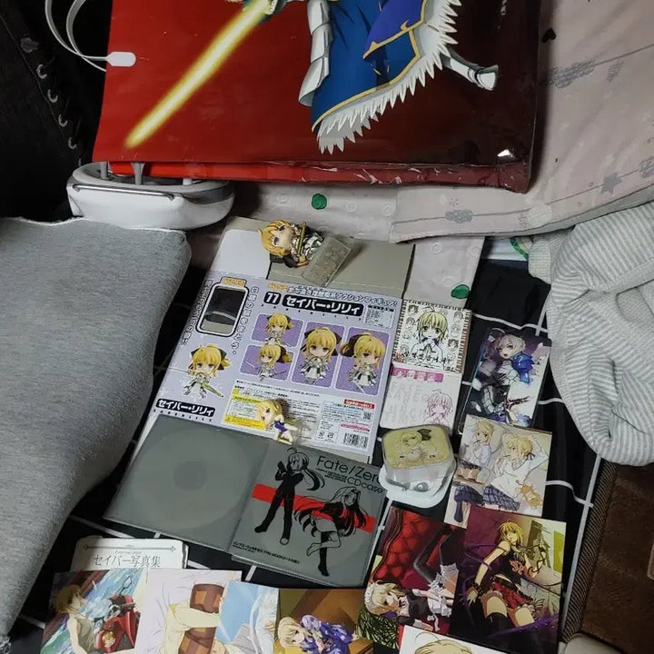 [BUNJANG] Fate/Zero Saber Goods Set / 페이트스테이나이트 제로 세이버굿즈 희귀 굿즈세트판매