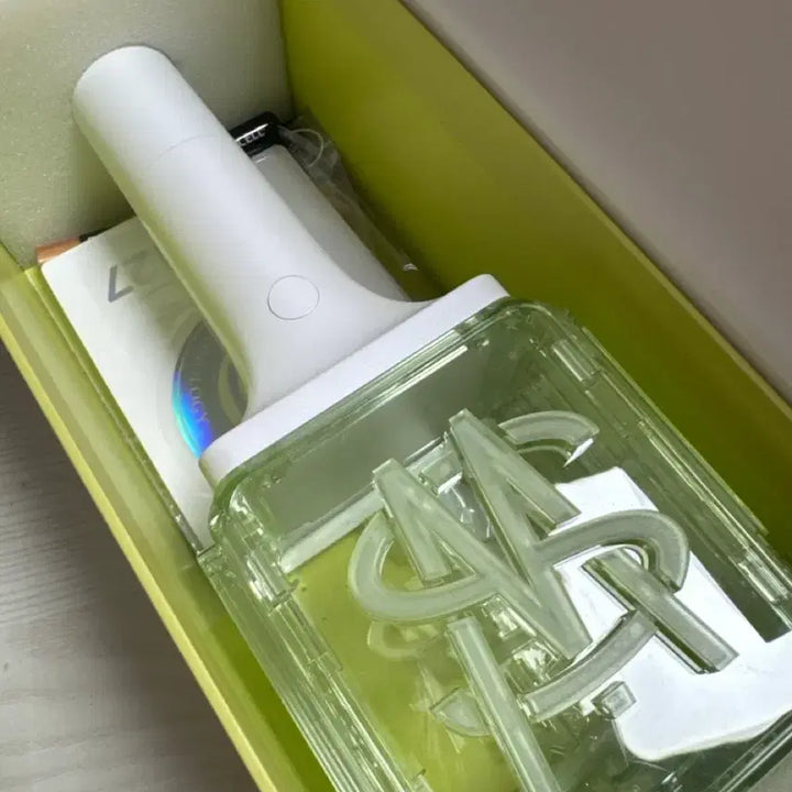 [BUNJANG] NCT Wish Lightstick / 양도) nct 엔시티 위시 127 wish 응원봉 믐뭔봄 양도 합니다