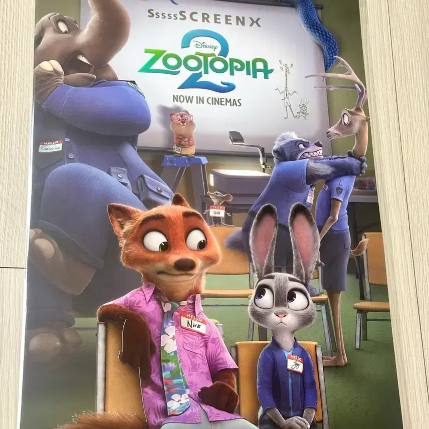 [BUNJANG] Disney Zootopia 2 ScreenX A3 Poster / [전용박스포장]영화 디즈니 주토피아2 스크린엑스 포스터(A3)