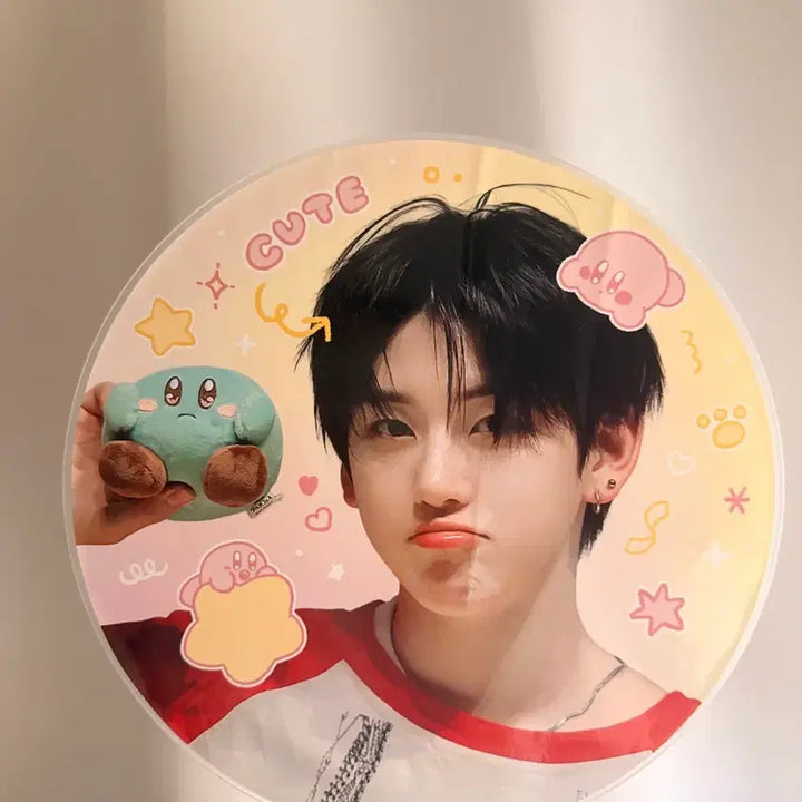 [BUNJANG] Kickflip Kehun Uchiwa / 킥플립 계훈 우치와