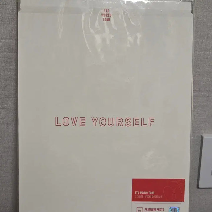 [BUNJANG] BTS Jungkook Love Yourself Premium Photo (Sealed) / 정국 Love yourself 프리미엄 포토 (미개봉)