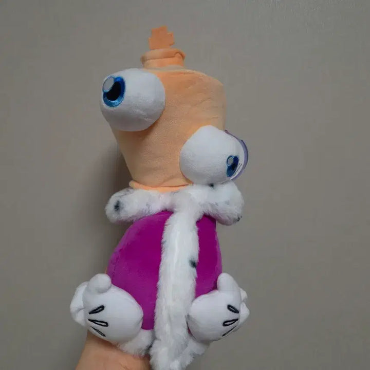 [BUNJANG] Amazing Digital Circus Kinger Plush &amp; Keychain Bundle / 어메이징 디지털 서커스 킹어 인형&amp;키링 묶음 판매