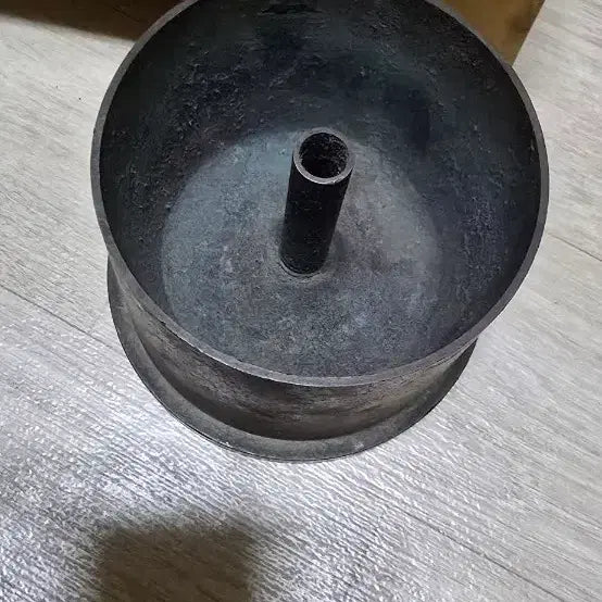 [BUNJANG] Antique Brass Shell Casing Ashtray / 골동품 신주 탄피 재떨이