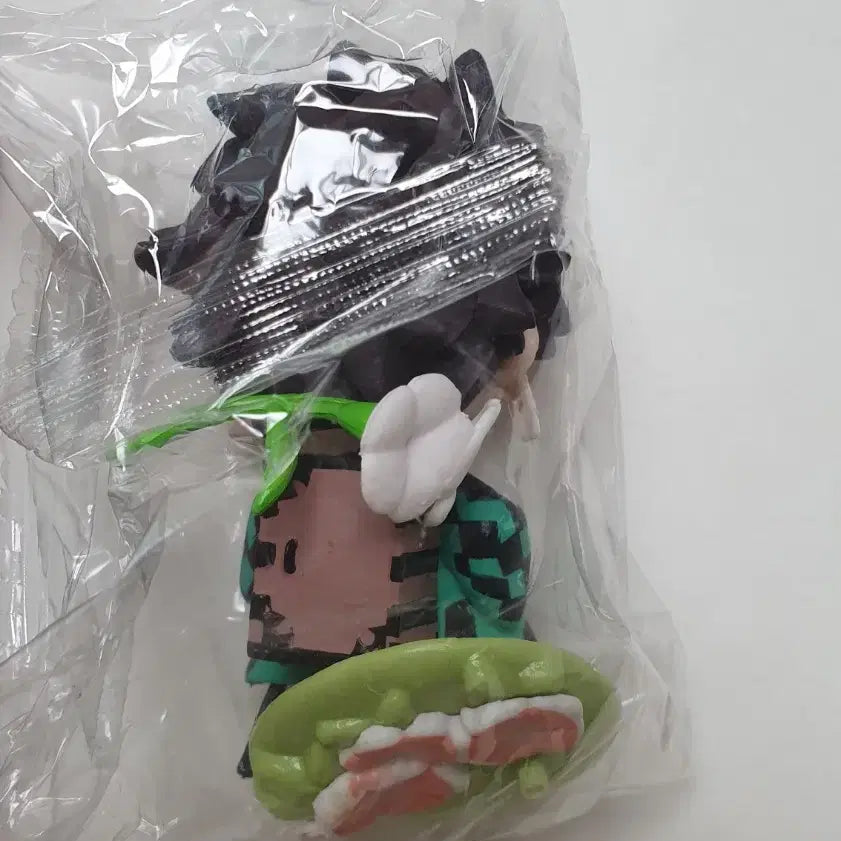 [BUNJANG] Demon Slayer Tanjiro Kamado Cherry Blossom Figure (New) / 귀멸의 칼날 벚꽃 탄지로 피규어 새상품
