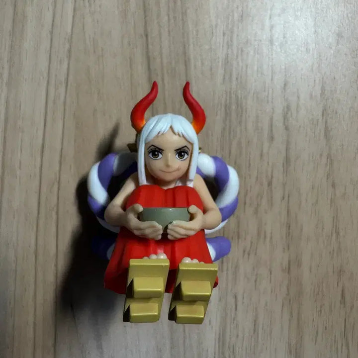 [BUNJANG] One Piece Yamato Gacha Figure (Opened) / [개봉] 원피스 마치보우케 언제오려나 야마토 가챠 피규어
