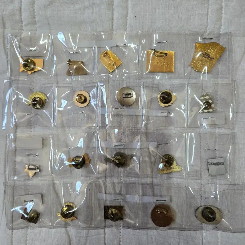 [BUNJANG] Souvenir Badge Bundle Set / 기념품(뱃지일괄)