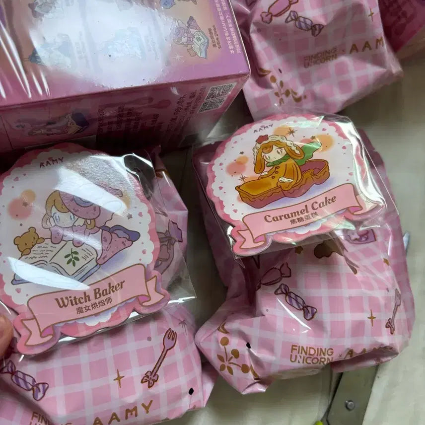 [BUNJANG] Finding Unicorn Aamy Witch Baker Caramel Cake Figure (Sealed) / 미개봉 caramel cake / witch baker aamy피규어