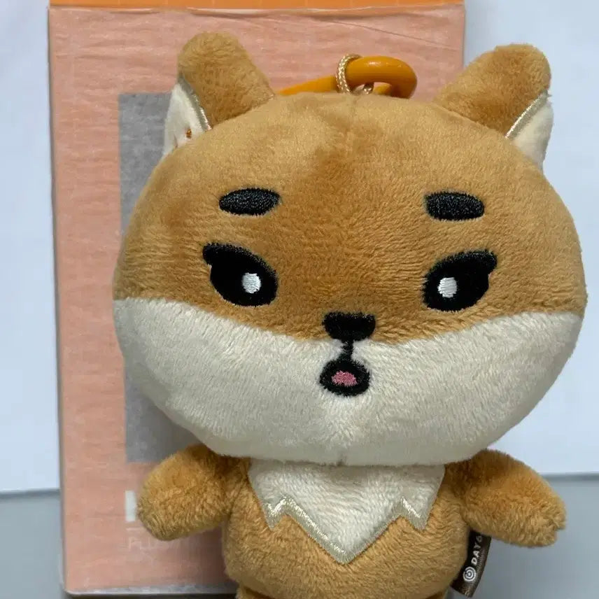 [BUNJANG] DAY6 Young K Denimals 22 K Doll (First Edition) / 데이식스 영케이 데니멀즈 22 케 인형 초판 양도