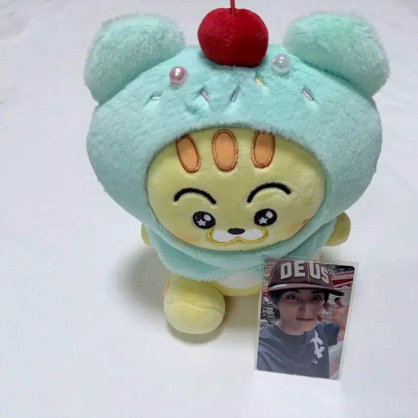 [BUNJANG] NCT DREAM Line Friends Sweet Dreamies Sitting Doll Mark / 원가이하) 엔시티드림 라인프렌즈 스윗드리미즈 치팅 인형 마크