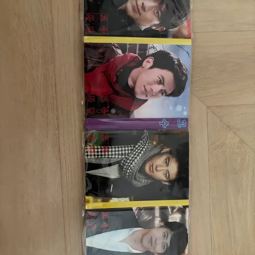 [BUNJANG] Go Soo / Kang Dong Won 4-Sided Post-it Memo Set / 고전문구 y2k 스타굿즈 고수 강동원 4면 포스트잇 메모