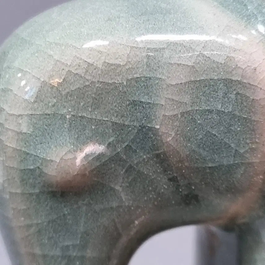 [BUNJANG] Yongcheon Kiln Style Celadon Tall Vase with Elephant Handle / 용천요청자 상이 장경병. 높이 22