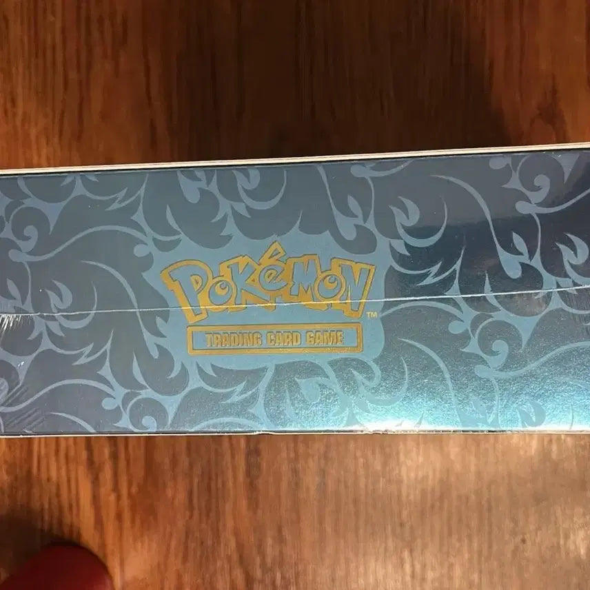 [BUNJANG] Pokemon TCG Charizard UPC Ultra Premium Collection (Sealed, North American Edition) / 포켓몬스터 북미판 미개봉 판타즈멀 플레임즈 UPC 울트라 프리미엄 컬렉션