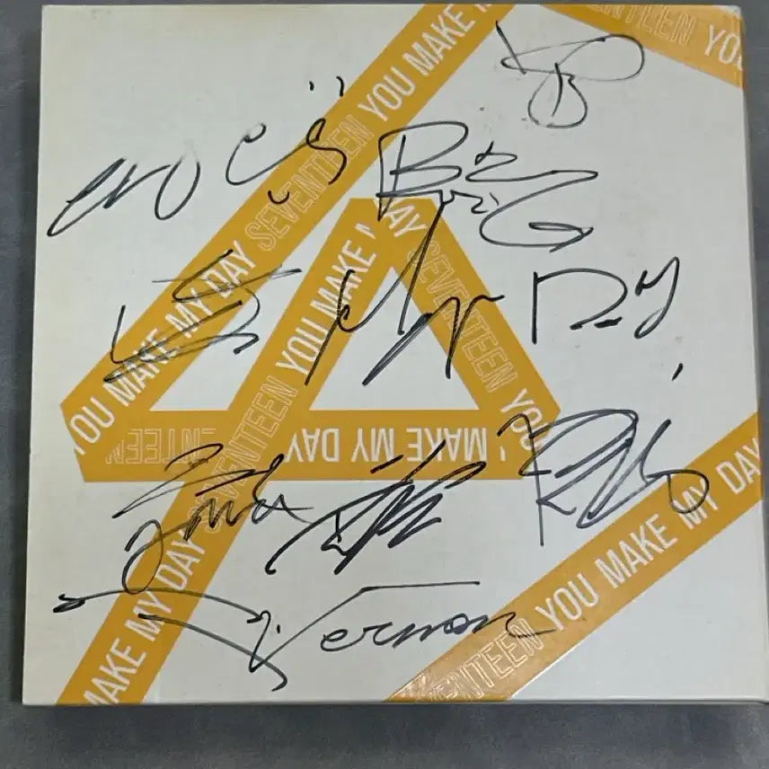 [BUNJANG] Seventeen Signed Album / 세븐틴 사인 앨범