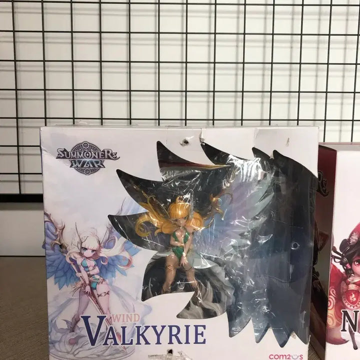 [BUNJANG] Summoners War Valkyrie &amp; Bugumi Figure Set / 컴투스 서머너즈워 발키리/ 불구미 피규어