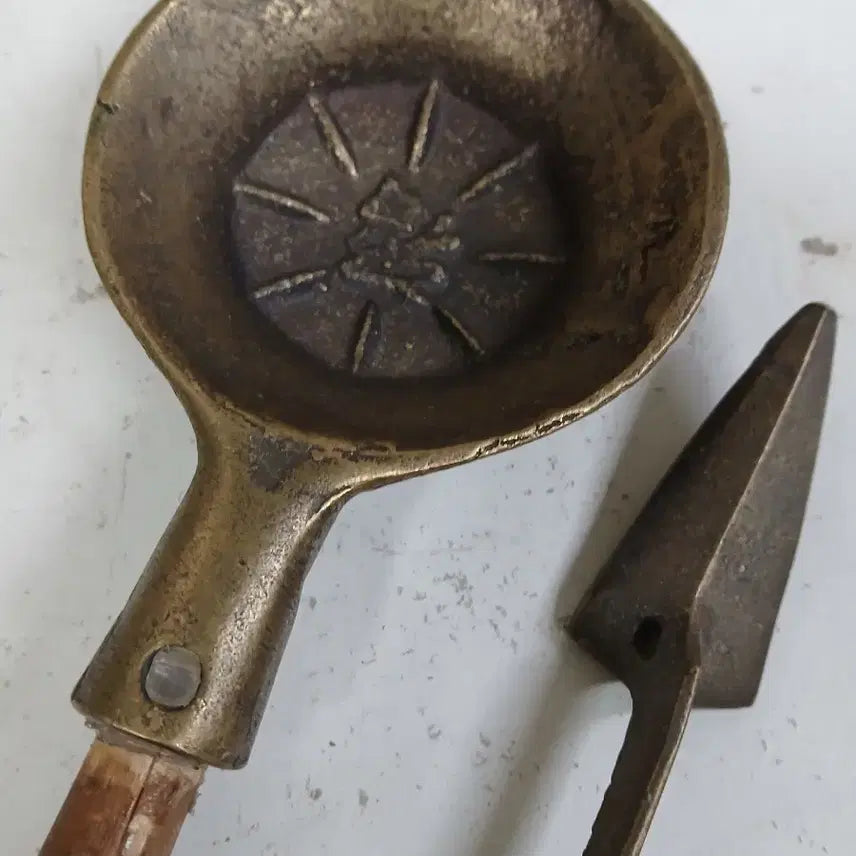 [BUNJANG] Vintage Brass Charcoal Iron Set / 빈티지 놋쇠 숯 다리미 인두 세트