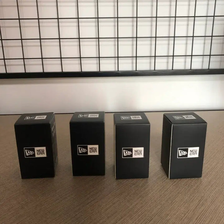 [BUNJANG] New Era x BTS Collaboration Figure Bundle Set (4 Figures, Sealed) / 뉴에라 팔로 BTS 방탄 콜라보 피규어 미개봉 새상품 4개