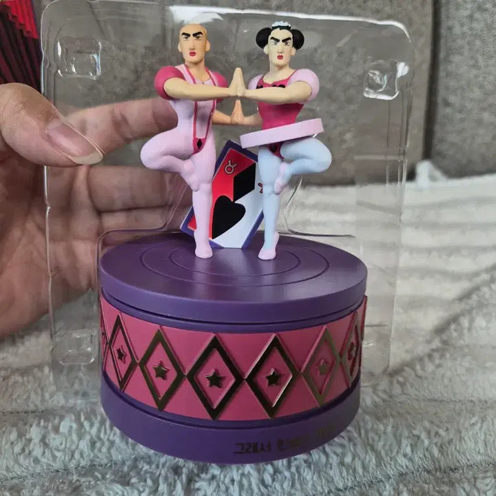 [BUNJANG] Genuine Crayon Shin-chan Witch Music Box - New / 정품) 짱구 중성마녀 오르골 새제품