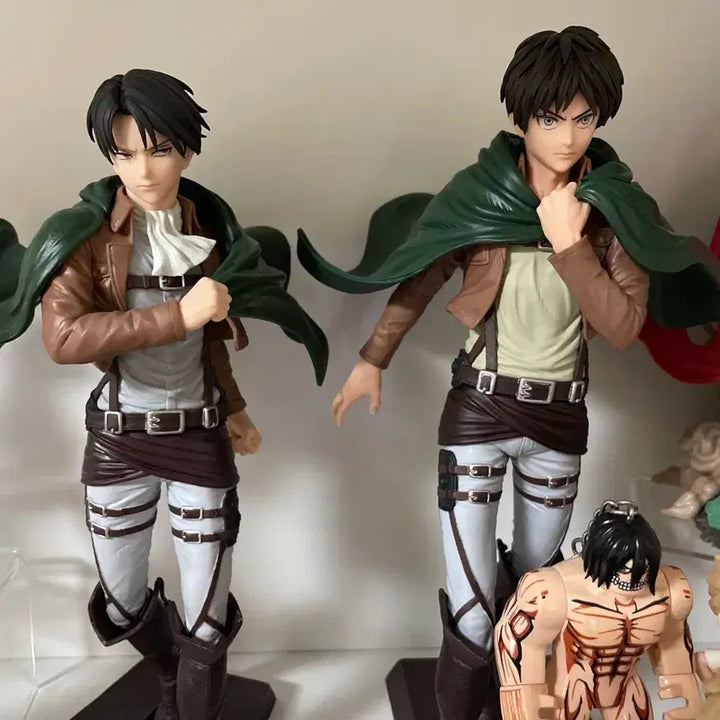 [BUNJANG] Attack on Titan Grandista Eren Levi Figure / 진격의거인 그란디스타 피규어