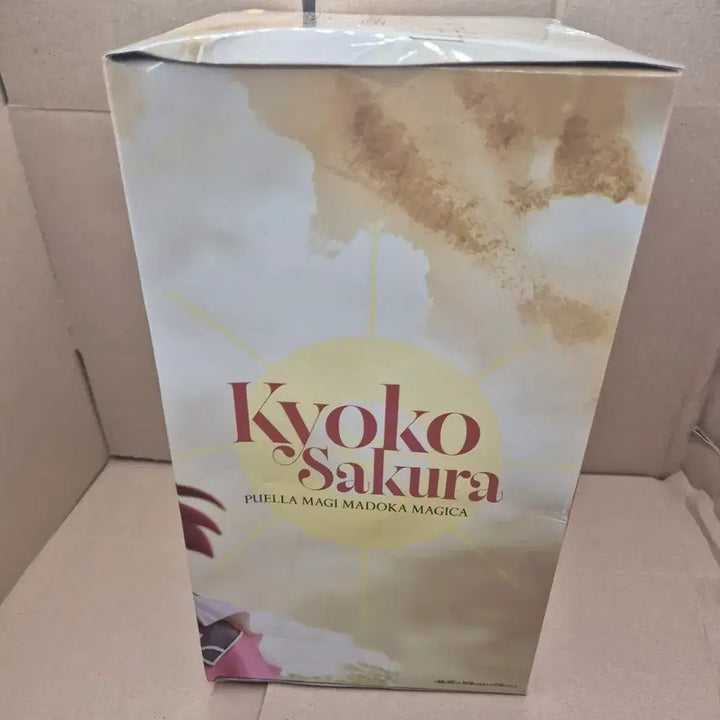 [BUNJANG] Bandai Namco Puella Magi Madoka Magica Figure (Sealed) / 반다이남코 마법소녀 마도카 마기카 피규어 미개봉 박스눌림