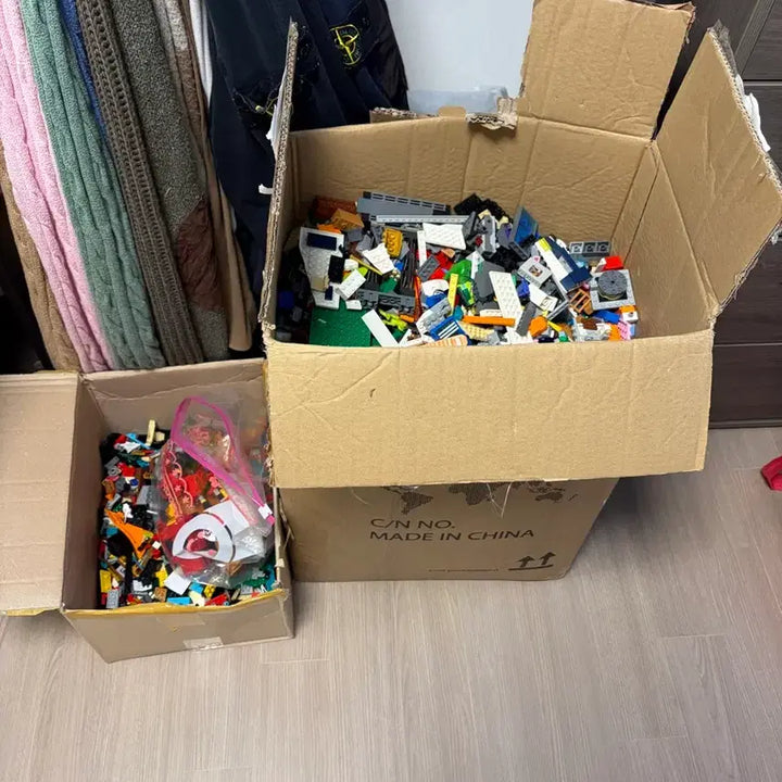 [BUNJANG] LEGO Ninjago, Chima, Creator, Friends Bulk Bricks &amp; Manuals (15kg) / 레고 닌자고 키마 등 15kg벌크