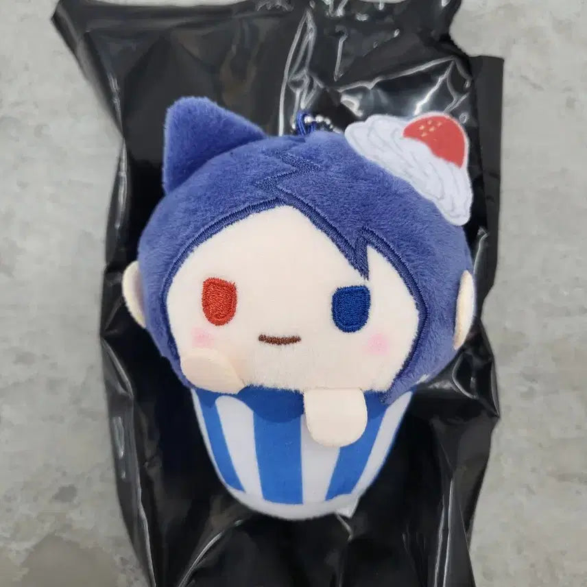 [BUNJANG] Katekyo Hitman Reborn! Mukuro Cupcake Plush / 가정교사히트맨리본 가히리 컵케이크누이 무쿠로 미사용 양도