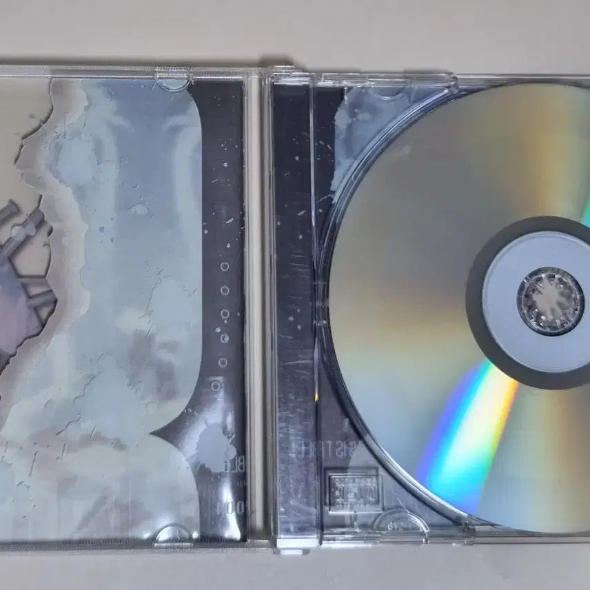 [BUNJANG] Seo Tai Ji 7th Album - Issue (Unsealed CD) / 서태지 7집 - Issue (개봉 CD)