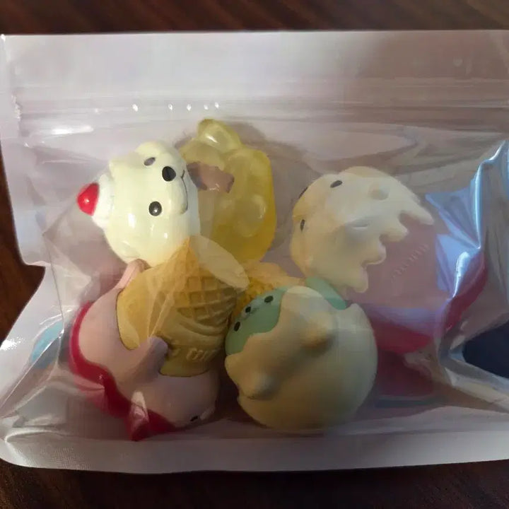 [BUNJANG] Cute Animal Dessert Gacha Set (4 Types) / 무배) 귀여운 동물 디저트 가챠 4종 일괄