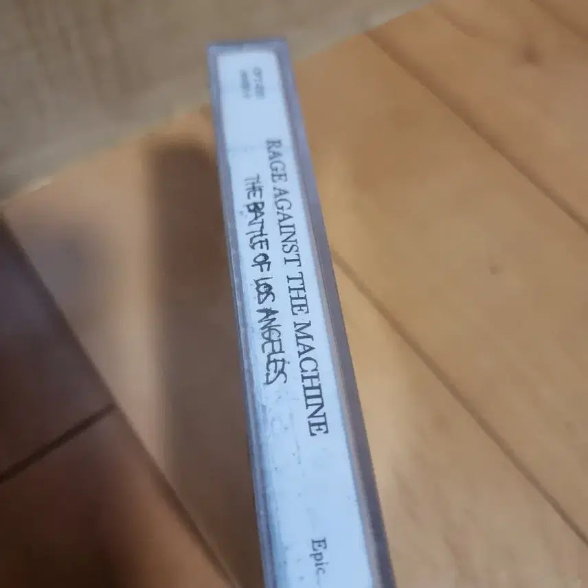 [BUNJANG] Rage Against The Machine Sealed Cassette Tape / Rage Against The Machine 미개봉 카세트 테이프 판매