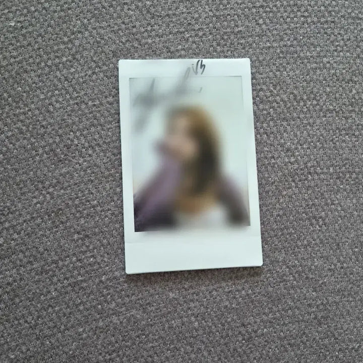 [BUNJANG] LOONA/ARTMS Yeojin Photocard / 이달소 루셈블 현진 싸폴