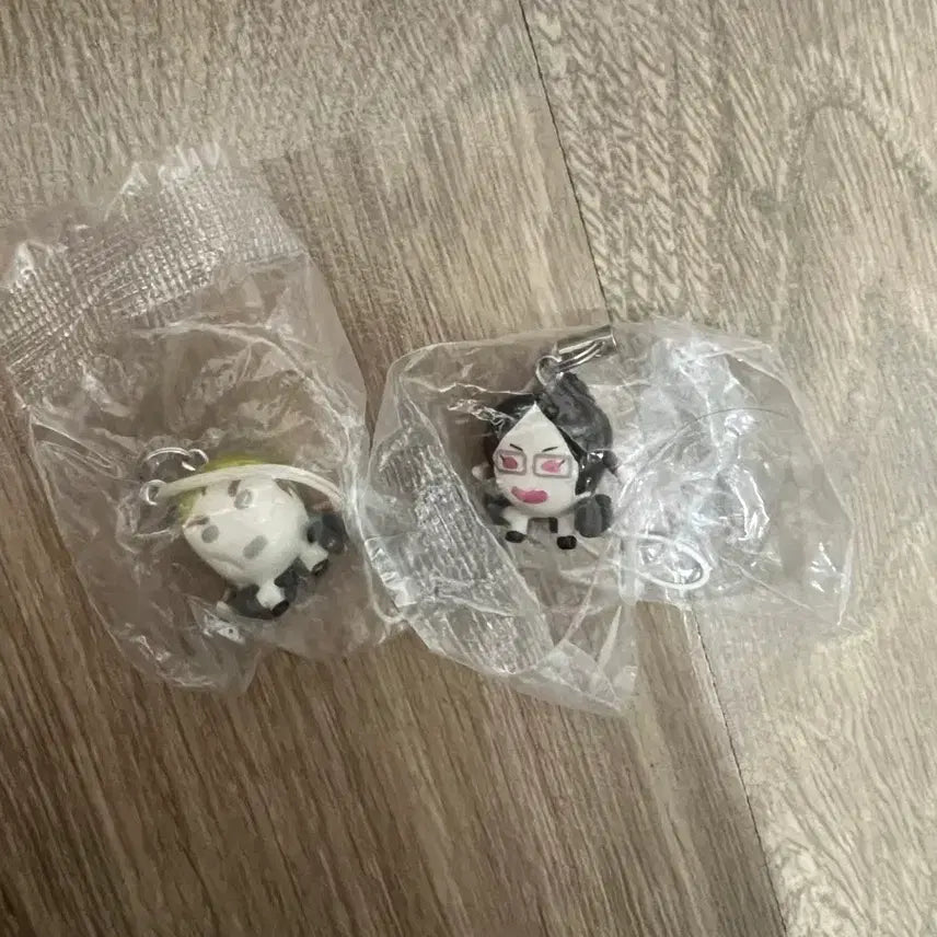 [BUNJANG] Attack on Titan Pucho Strap Keychain Hange, Erwin / 진격의거인 푸쵸 스트랩 키링 한지 엘빈