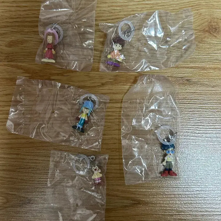 [BUNJANG] Digimon Official Sign Markers Mina + Sora + Izzy + Kari + TK Gacha Set / 디지몬 메지루시 미나+소라+한솔+나리+정석 가챠 세트